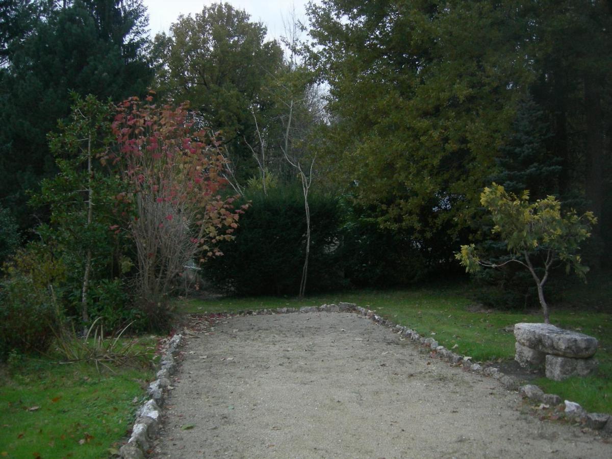 La Petite Marguerite Bed & Breakfast Chitenay Exterior photo